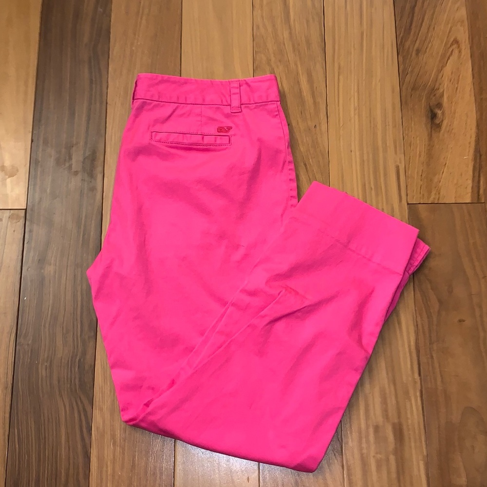 EUC Vineyard Vines crop pants